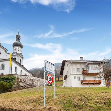 Farmhouse With Views Over The Zillertal Grosshartberg Luaran gambar
